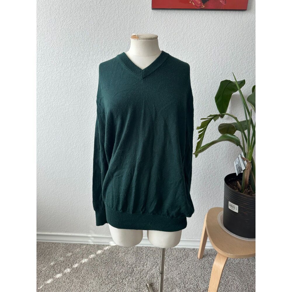 Orvis Merino Wool Men's V-neck Sweater